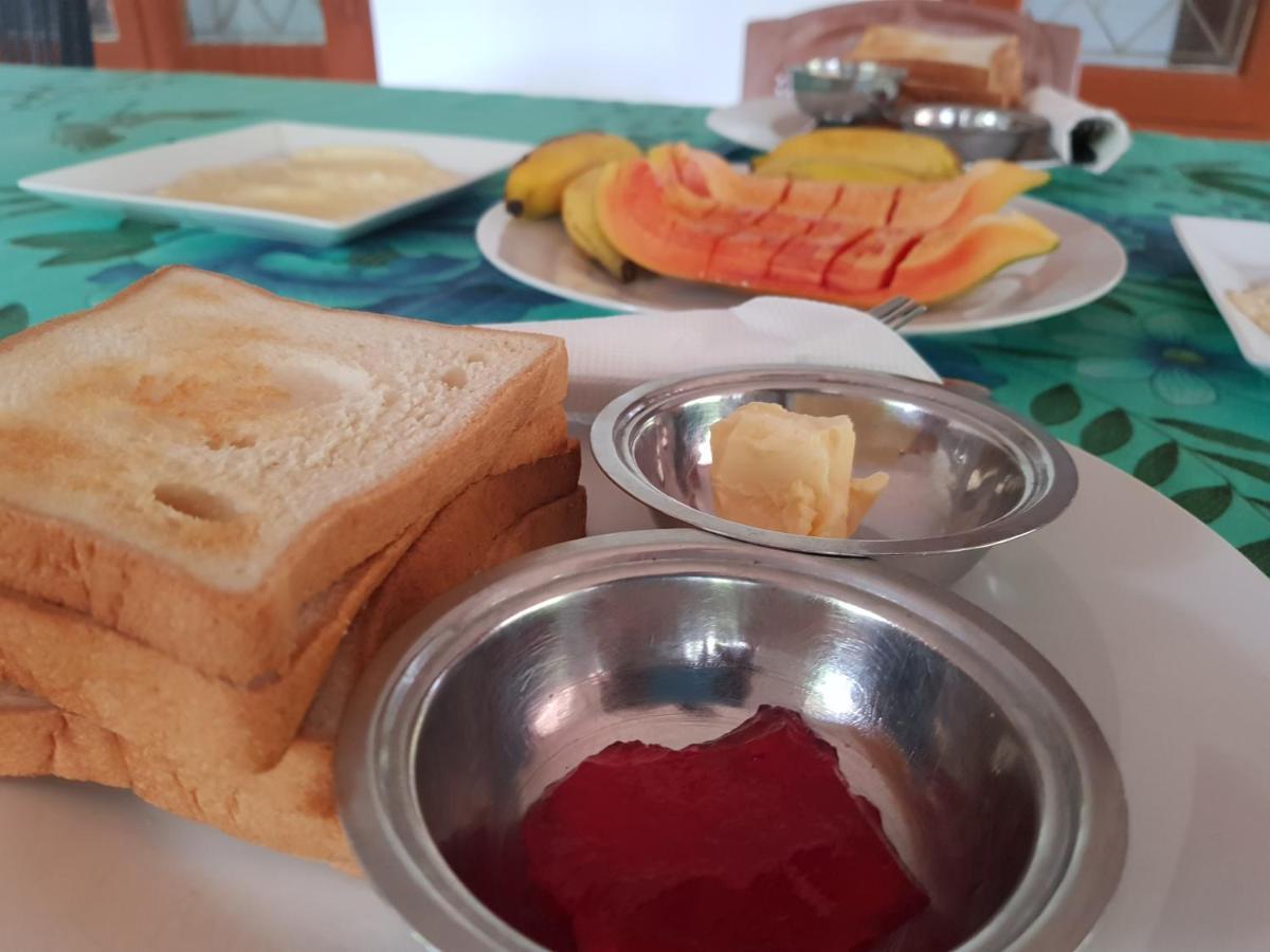 Walkers Hostel Trincomalee Ngoại thất bức ảnh